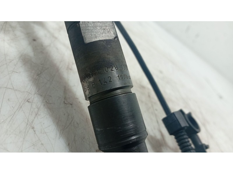 Recambio de inyector para seat toledo ii (1m2) 1.9 tdi referencia OEM IAM 028130201T  