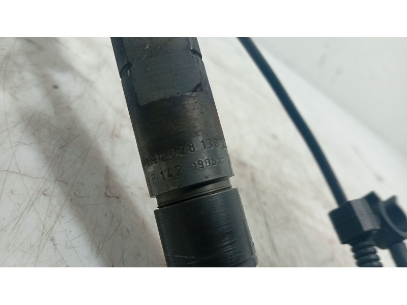 Recambio de inyector para seat toledo ii (1m2) 1.9 tdi referencia OEM IAM 028130201T  