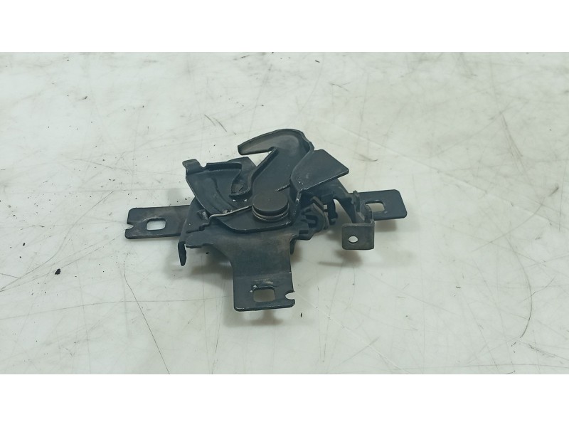 Recambio de cerradura capot para seat ibiza ii (6k1) 1.9 sdi referencia OEM IAM 6K0823503D  