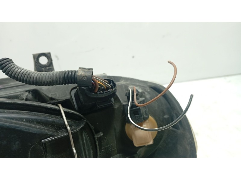 Recambio de faro derecho para seat ibiza ii (6k1) 1.9 sdi referencia OEM IAM 6K1941044A  