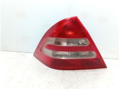 Recambio de piloto trasero izquierdo para mercedes-benz clase c (w203) c 180 kompressor (203.046) referencia OEM IAM 2038200164 