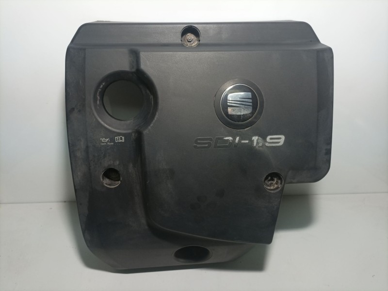 Recambio de tapa motor para seat ibiza ii (6k1) 1.9 sdi referencia OEM IAM 038103925N  