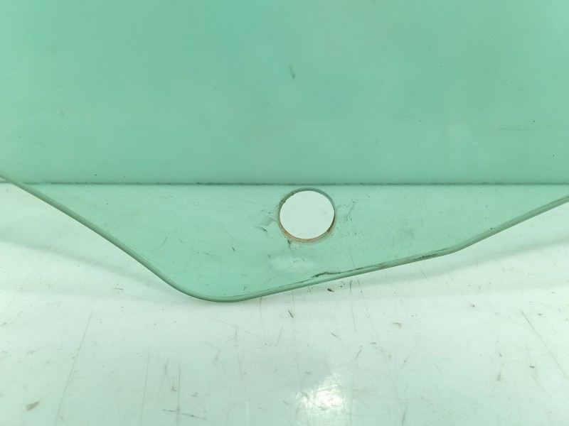 Recambio de luna delantera derecha para seat leon (5f1) 1.6 tdi referencia OEM IAM 5F4845202A  