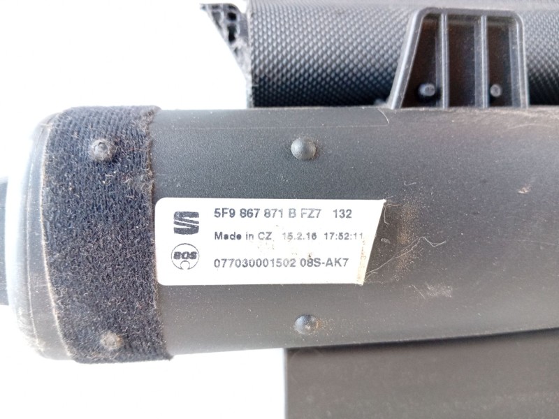 Recambio de bandeja trasera para seat leon (5f1) 1.6 tdi referencia OEM IAM 5F9867871BFZ7  