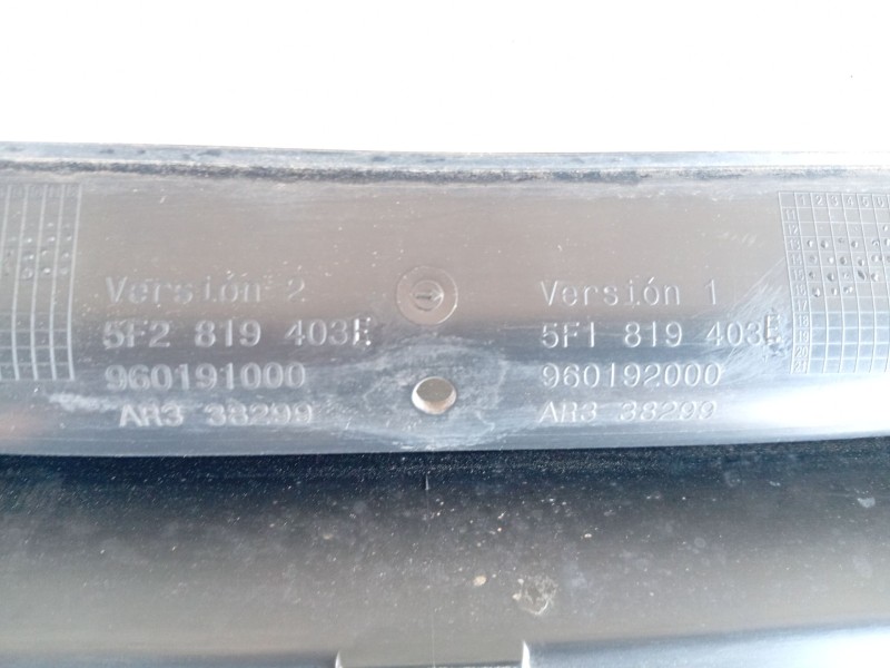 Recambio de moldura para seat leon (5f1) 1.6 tdi referencia OEM IAM   