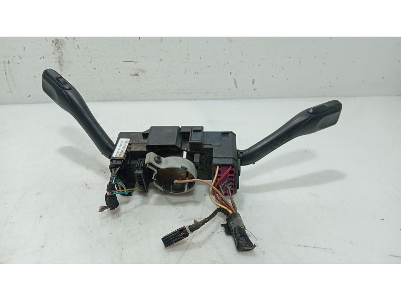 Recambio de mando volante para volkswagen new beetle (9c1/1c1) referencia OEM IAM   