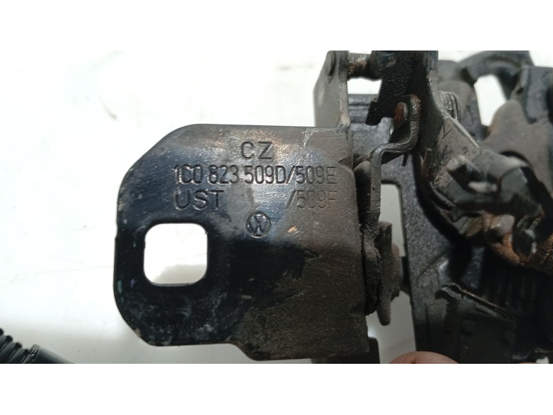 Recambio de cerradura capot para volkswagen new beetle (9c1/1c1) referencia OEM IAM   