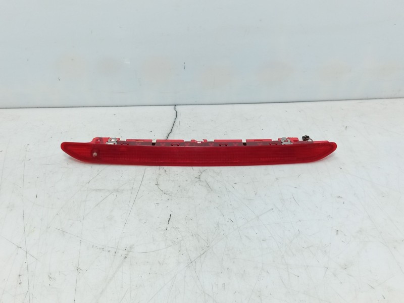 Recambio de luz central de freno para seat leon (5f1) 1.6 tdi referencia OEM IAM   