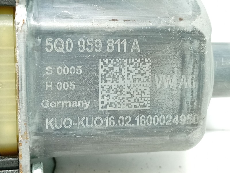 Recambio de motor elevalunas trasero izquierdo para seat leon (5f1) 1.6 tdi referencia OEM IAM   