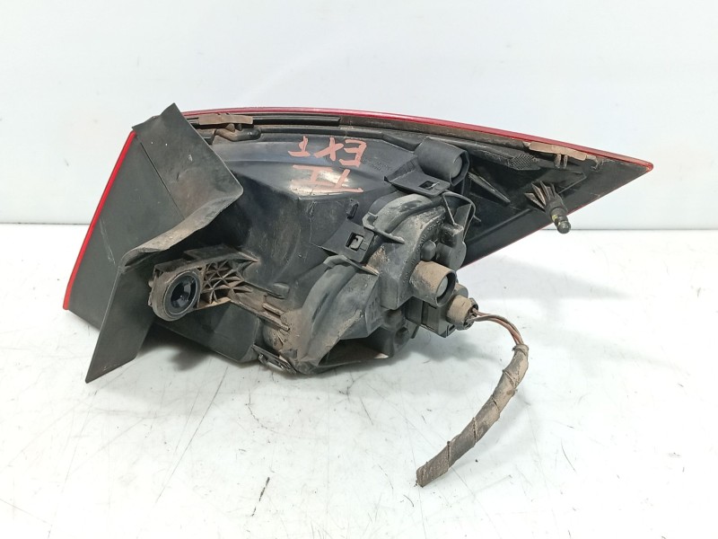 Recambio de piloto trasero izquierdo para seat leon (5f1) 1.6 tdi referencia OEM IAM 5F9945095  