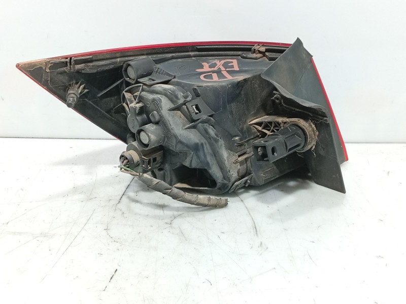 Recambio de piloto trasero derecho para seat leon (5f1) 1.6 tdi referencia OEM IAM 5F9945096  