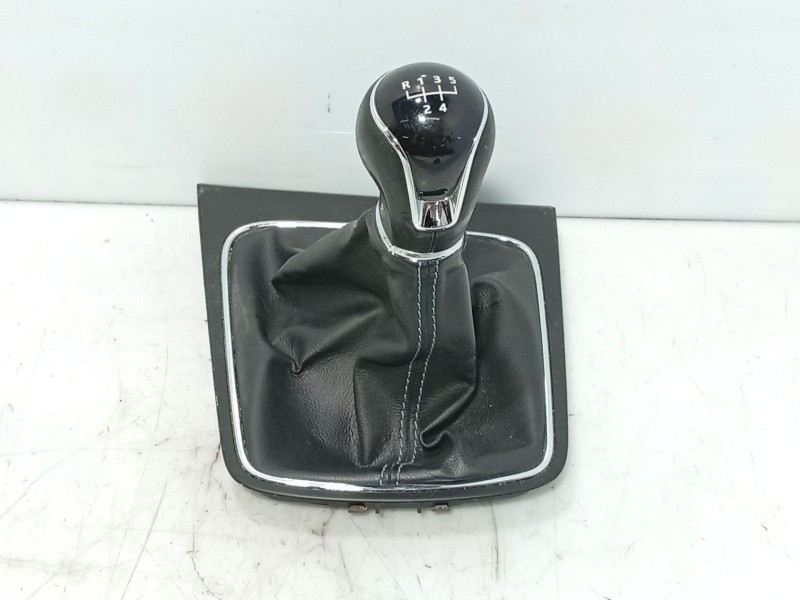 Recambio de pomo palanca cambio para seat leon (5f1) 1.6 tdi referencia OEM IAM   