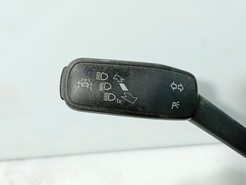 Recambio de mando volante para seat leon (5f1) 1.6 tdi referencia OEM IAM   