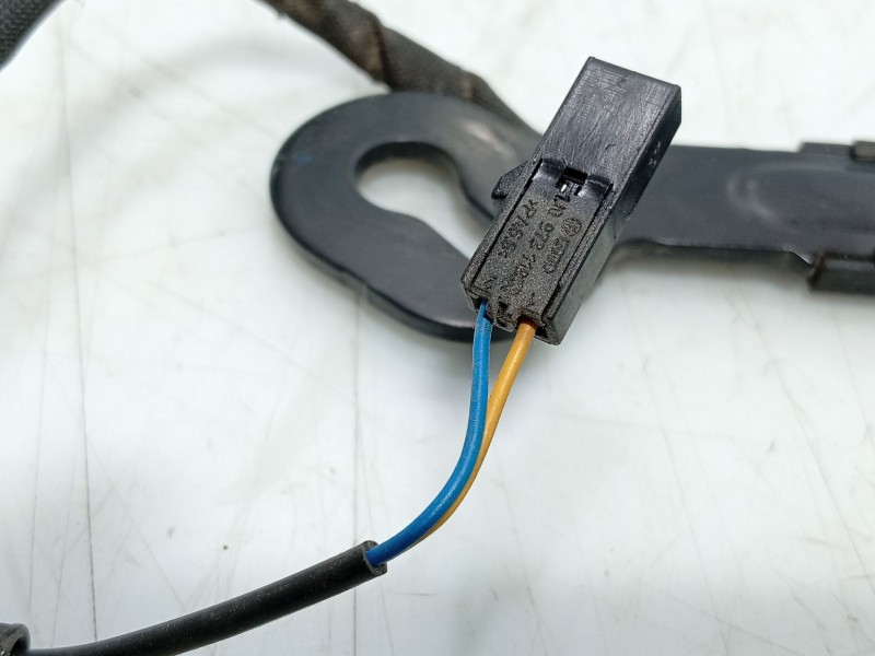 Recambio de anclaje cinturon delantero izquierdo para seat leon (5f1) 1.6 tdi referencia OEM IAM   