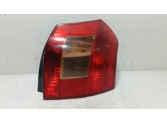 Recambio de piloto trasero derecho para toyota corolla (_e12_) 2.0 d-4d (cde120r_, cde120l_) referencia OEM IAM 8155102150 / VER 2