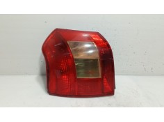 Recambio de piloto trasero izquierdo para toyota corolla (_e12_) 2.0 d-4d (cde120r_, cde120l_) referencia OEM IAM 8156102150 / V