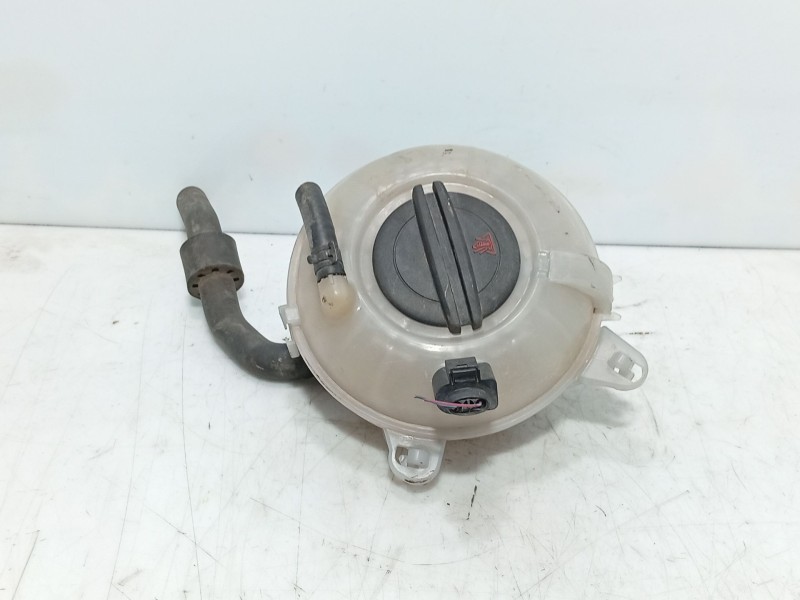 Recambio de deposito expansion para seat leon (5f1) 1.6 tdi referencia OEM IAM 5Q0121407AA  