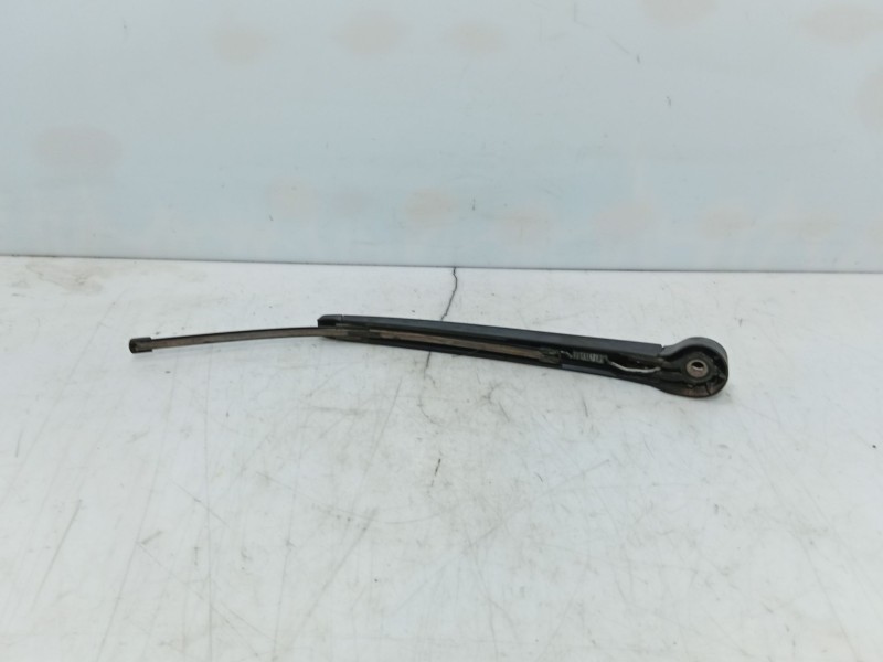 Recambio de brazo limpia trasero para seat leon (5f1) 1.6 tdi referencia OEM IAM 5F3955707  
