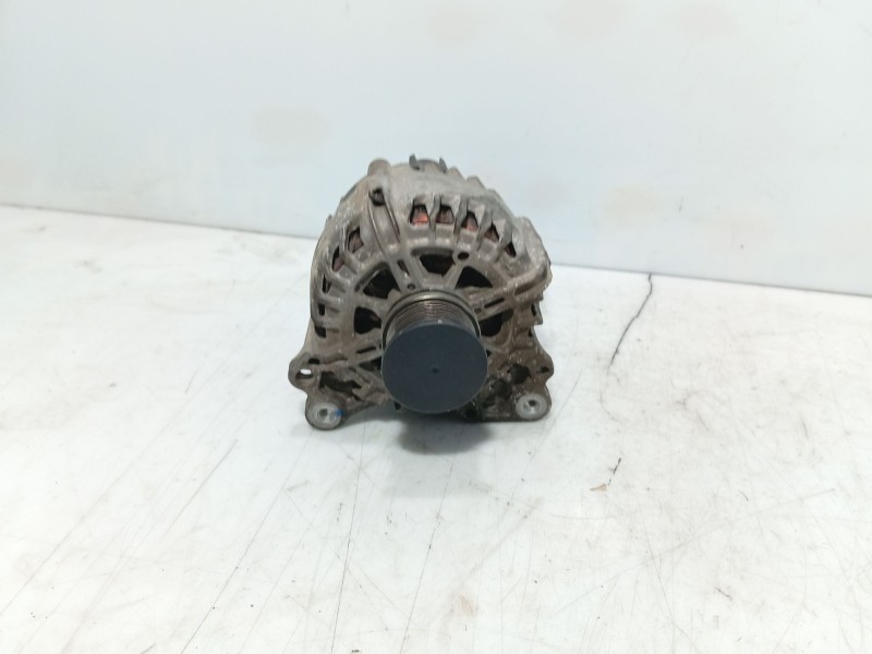 Recambio de alternador para seat leon (5f1) 1.6 tdi referencia OEM IAM 03L903023J / 03L903023JX  