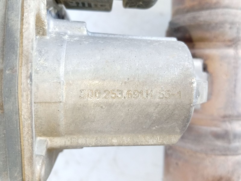 Recambio de tubo para seat leon (5f1) 1.6 tdi referencia OEM IAM   