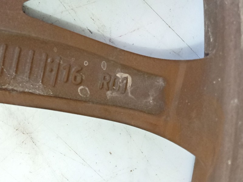 Recambio de llanta para seat leon (5f1) 1.6 tdi referencia OEM IAM   