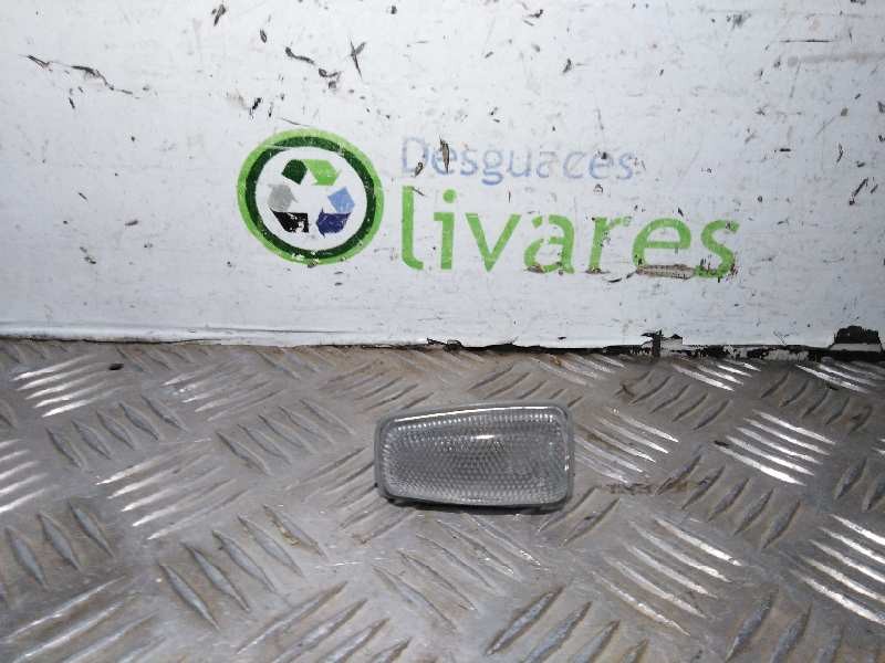 Recambio de piloto lateral derecho para  referencia OEM IAM 15222679  