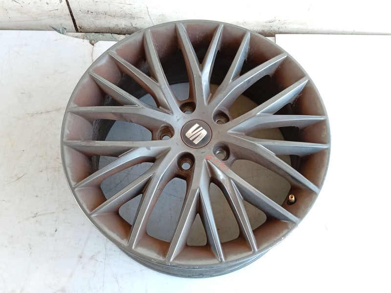 Recambio de llanta para seat leon (5f1) 1.6 tdi referencia OEM IAM   