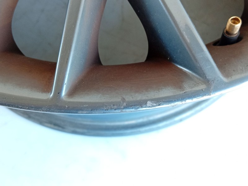 Recambio de llanta para seat leon (5f1) 1.6 tdi referencia OEM IAM   