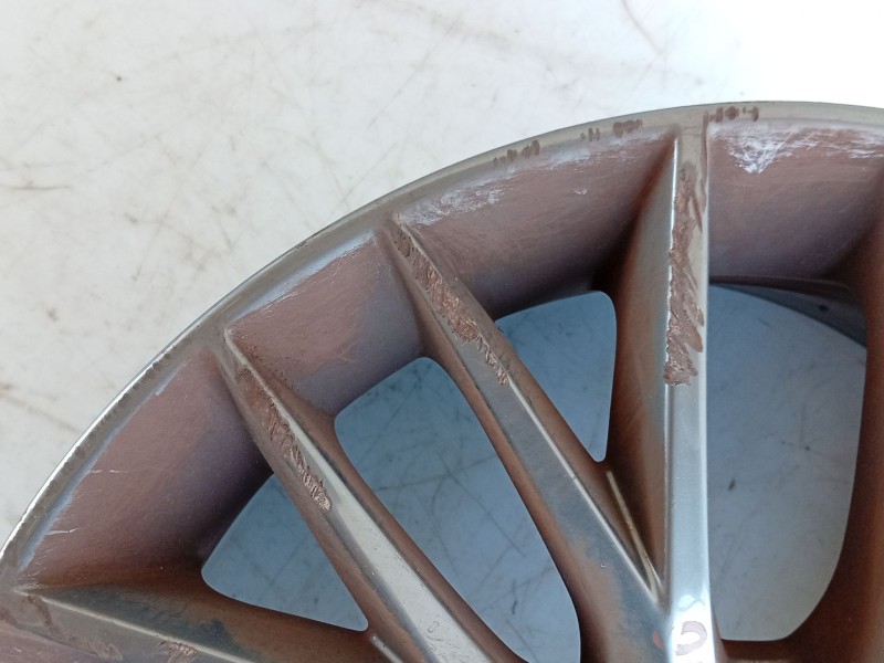 Recambio de llanta para seat leon (5f1) 1.6 tdi referencia OEM IAM   