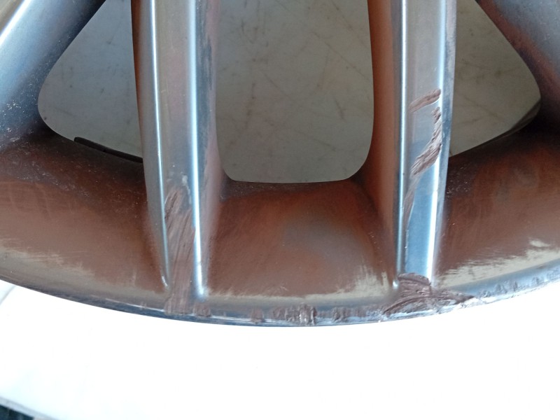 Recambio de llanta para seat leon (5f1) 1.6 tdi referencia OEM IAM   