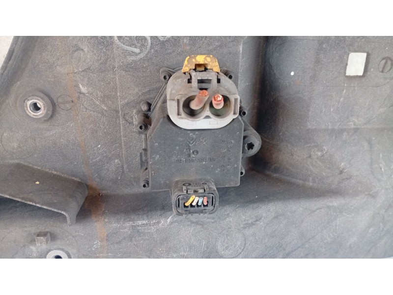 Recambio de panel frontal para citroën c4 i (lc_) 1.4 16v referencia OEM IAM   