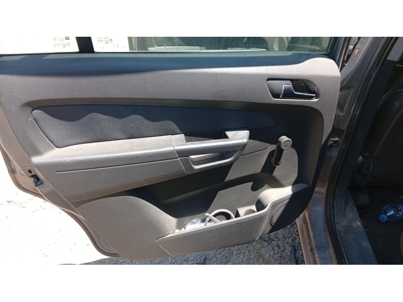 opel zafira / zafira family b (a05) del año 2006