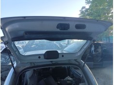 Recambio de porton trasero para hyundai getz (tb) 1.1 referencia OEM IAM 737001C210   2