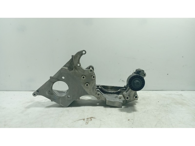Recambio de soporte para seat ibiza ii (6k1) 1.9 sdi referencia OEM IAM   