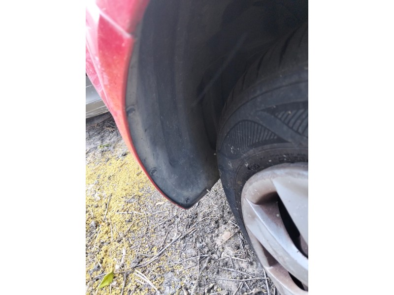 Recambio de paso de rueda delantero izquierdo para hyundai getz (tb) 1.1 referencia OEM IAM 868111C000  