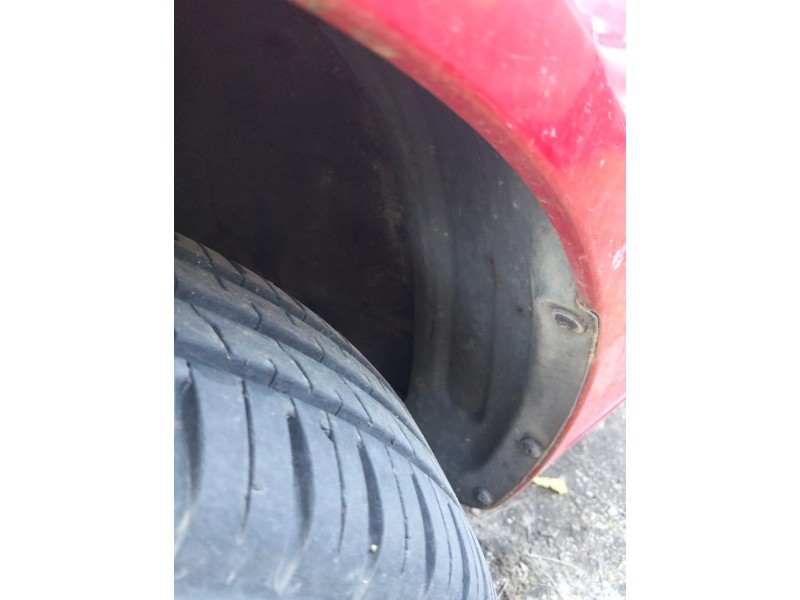 Recambio de paso de rueda delantero izquierdo para hyundai getz (tb) 1.1 referencia OEM IAM 868111C000  
