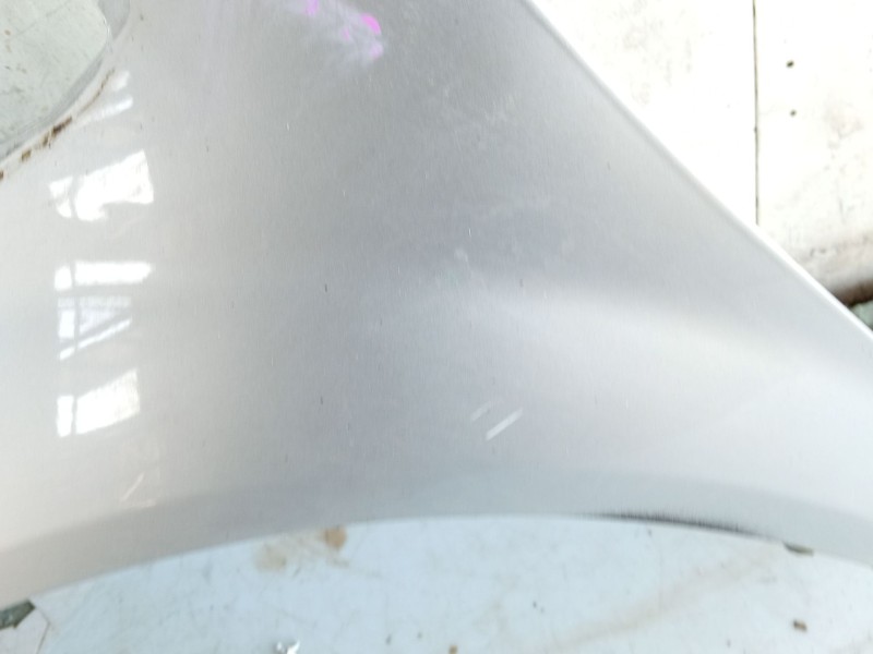 Recambio de aleta delantera izquierda para hyundai getz (tb) 1.1 referencia OEM IAM 663111C600  