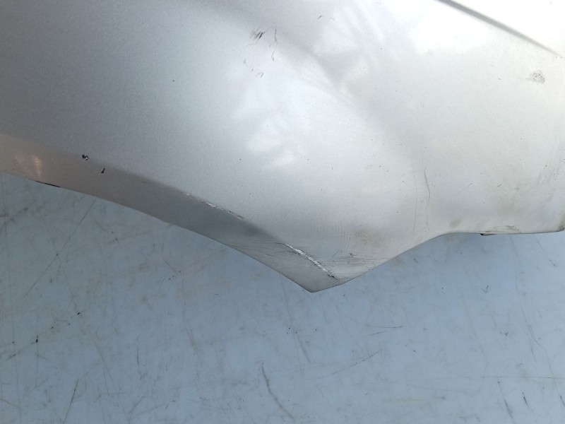 Recambio de aleta delantera derecha para hyundai getz (tb) 1.1 referencia OEM IAM 663211C600  