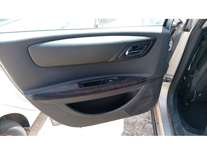 citroën c4 i sedán del año 2009