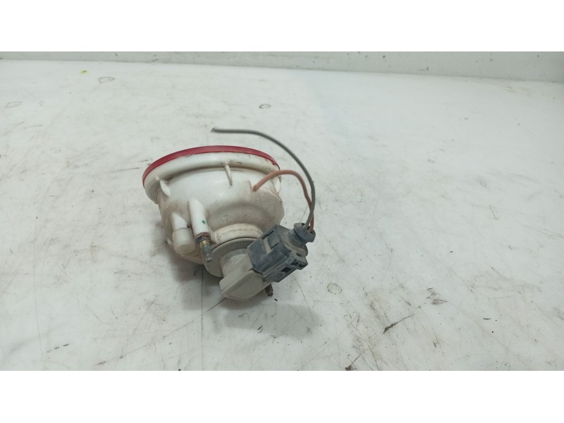 Recambio de piloto trasero izquierdo paragolpes para volkswagen new beetle (9c1/1c1) referencia OEM IAM   