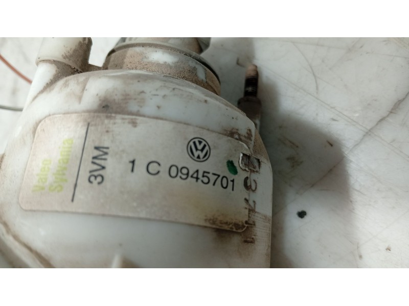 Recambio de piloto trasero izquierdo paragolpes para volkswagen new beetle (9c1/1c1) referencia OEM IAM   