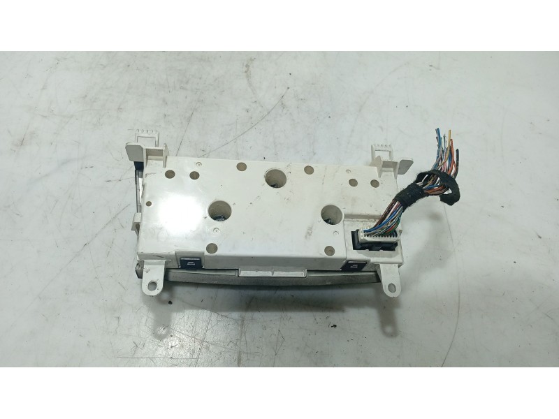 Recambio de mando calefaccion / aire acondicionado para mazda 3 (bk) 1.6 di turbo referencia OEM IAM   