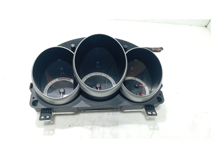Recambio de cuadro instrumentos para mazda 3 (bk) 1.6 di turbo referencia OEM IAM   