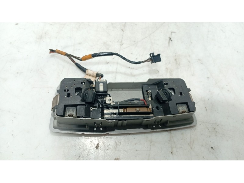 Recambio de luz interior para mazda 3 (bk) 1.6 di turbo referencia OEM IAM   