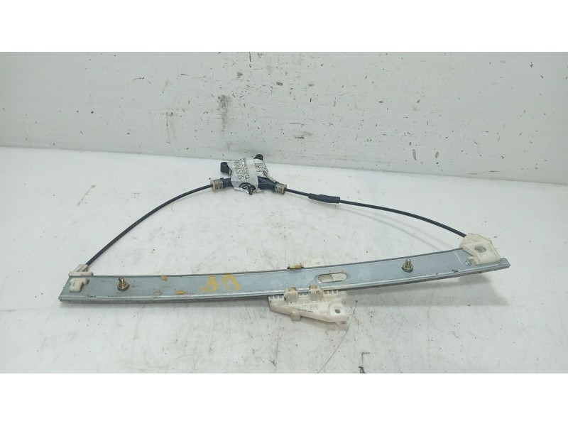 Recambio de elevalunas delantero derecho para mazda 3 (bk) 1.6 di turbo referencia OEM IAM   