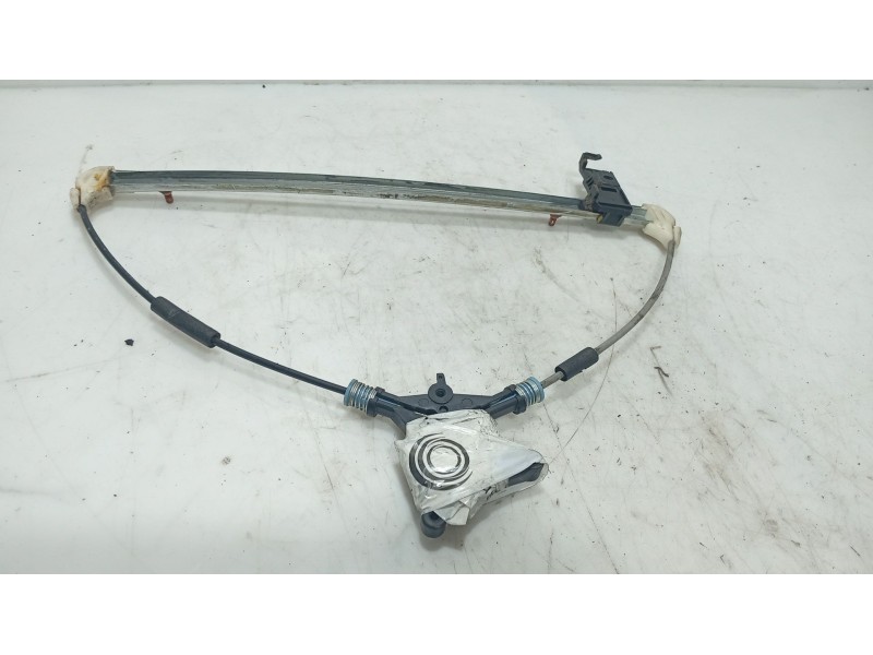 Recambio de elevalunas trasero derecho para mazda 3 (bk) 1.6 di turbo referencia OEM IAM   