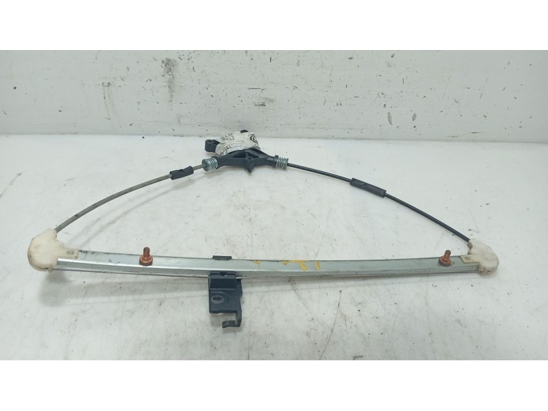 Recambio de elevalunas trasero izquierdo para mazda 3 (bk) 1.6 di turbo referencia OEM IAM   