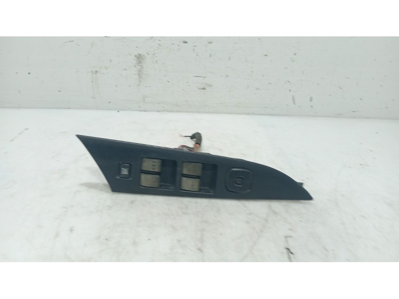 Recambio de mando elevalunas delantero izquierdo para mazda 3 (bk) 1.6 di turbo referencia OEM IAM   