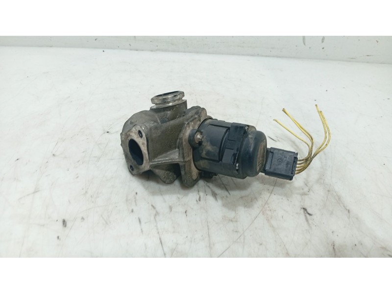 Recambio de valvula egr para mazda 3 (bk) 1.6 di turbo referencia OEM IAM   