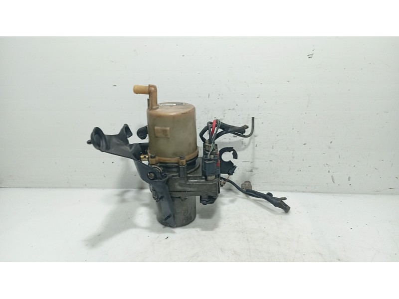 Recambio de bomba direccion para mazda 3 (bk) 1.6 di turbo referencia OEM IAM   
